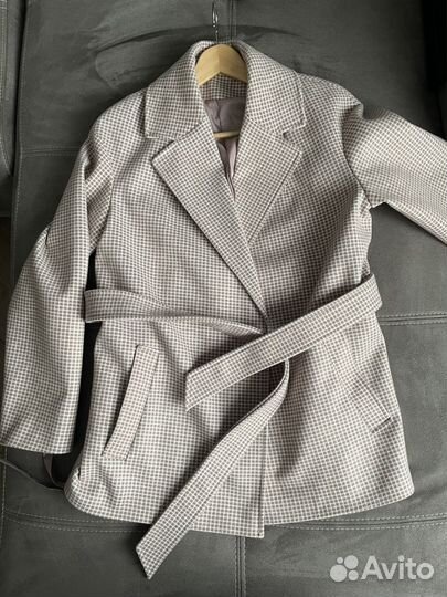 Полупальто женское