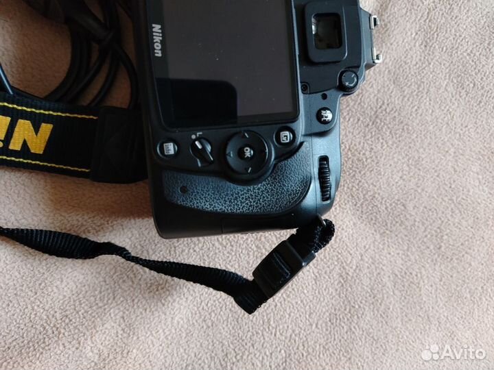 Зеркальный фотоаппарат nikon d90 body