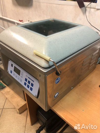 Вакуумный упаковщик Multivac C100