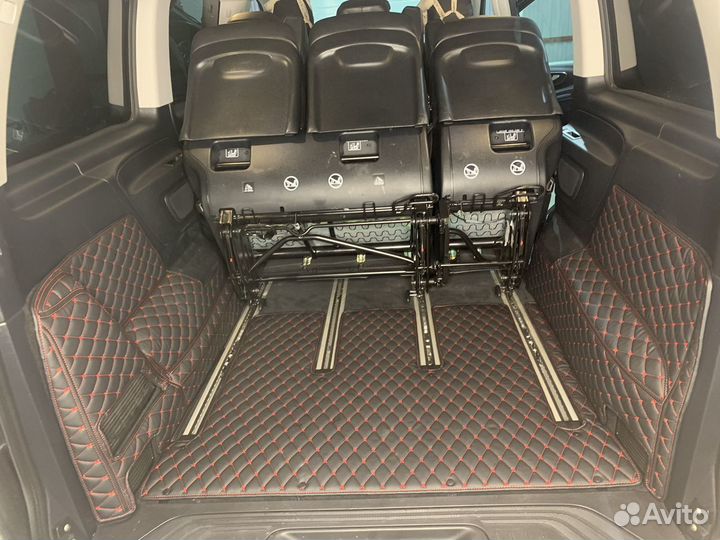 3Д коврики в багажник Mercedes-Benz SLR McLaren