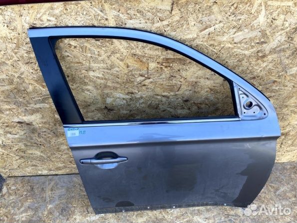 Передняя правая дверь Mitsubishi Outlander 3 GF