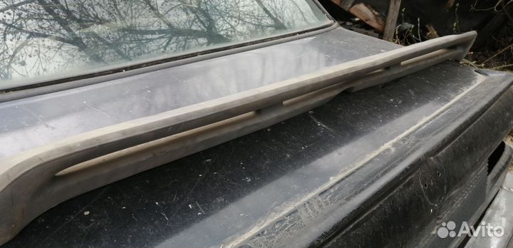 Накладки на пороги и спойлер zender bmw e21