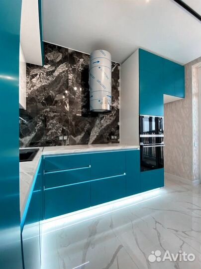 Угловая кухня 