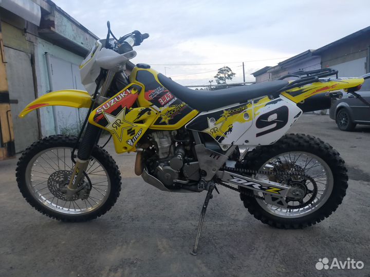 Мотоцикл DRZ400s