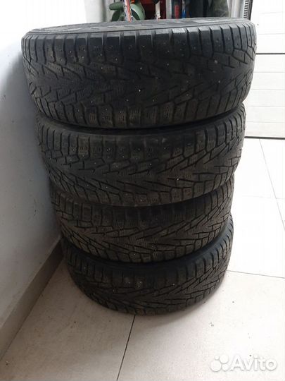 Nokian Tyres Hakkapeliitta 7 SUV 235/65 R17 108T