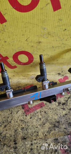 Топливная рампа в сборе с форсунками Bmw 3-Series