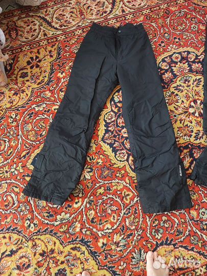 Спортивные штаны