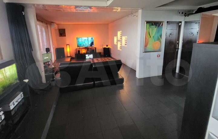 3-к. квартира, 74,2 м², 9/9 эт.