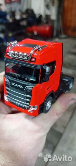 Модель грузовика scania, mercedes, камаз,piterbild