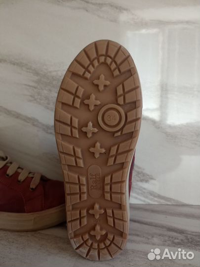 Ботинки для девочки