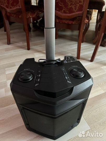 Музыкальный центр LG RK3