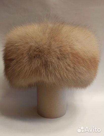 Женская шапка