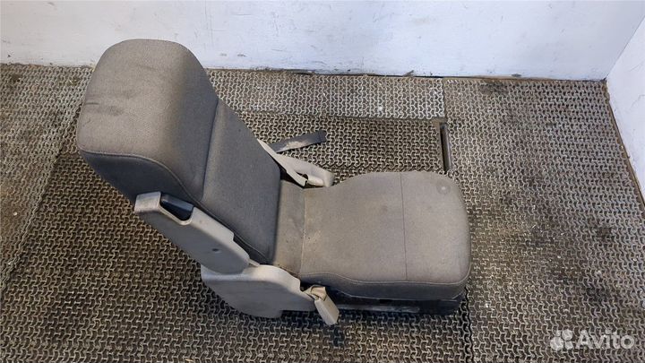 Подлокотник Ford F-150, 2011