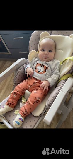 Стул для кормления