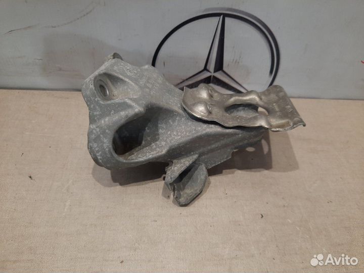 Кронштейн двигателя левый Bmw 118 F20 N13B16 2015