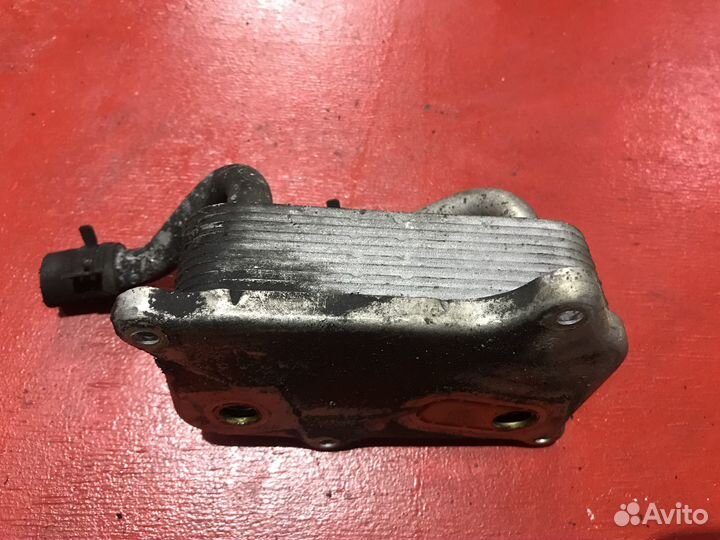 Радиатор масляный Mercedes-Benz W211 112.913