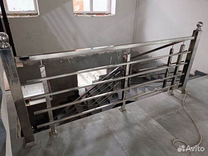 Перила из нержавеющей стали