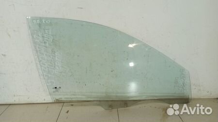 Стекло передней правой двери