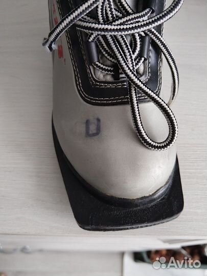 Лыжные ботинки, 35 размер