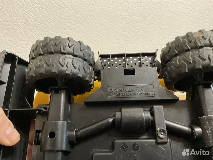 Брудер bruder экскаватор CAT