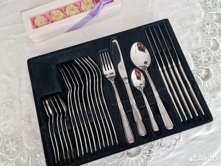 Набор столовых приборов новый