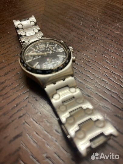 Мужские кварцевые часы Swatch