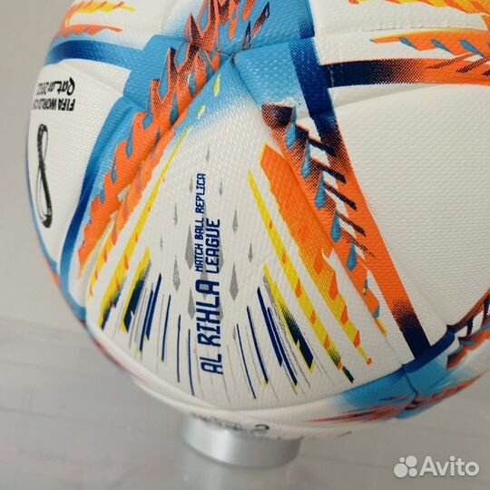 Футбольный мяч