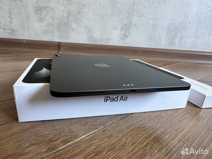 Aple iPad Air 5 2022 m1 64 wi fi + Aple pencil 2