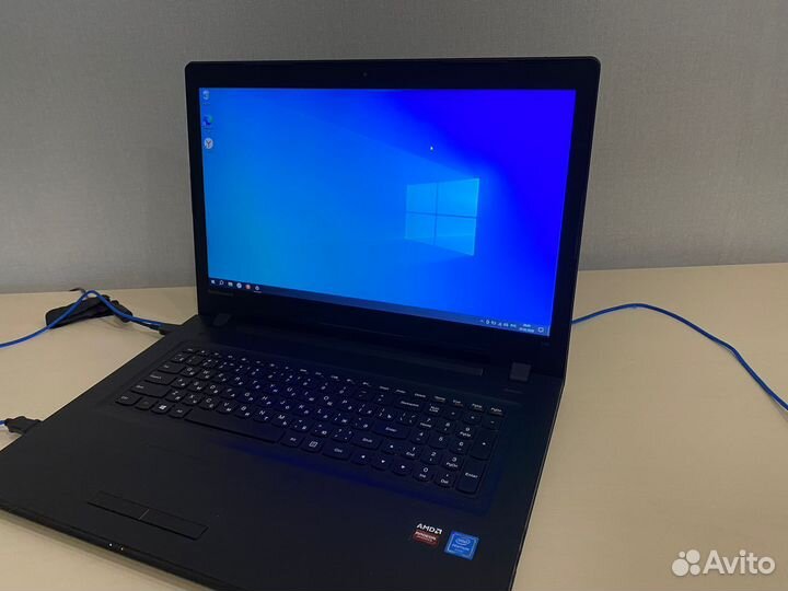Lenovo ideapad 300-17isk