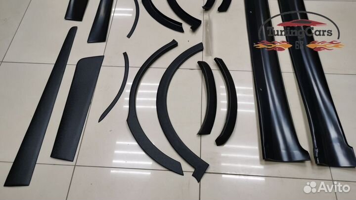 Пластиковый обвес на Лифан Х60 Кросс 2011-2015г.в