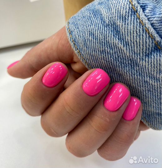 Педикюр с покрытием гель-лак / Маникюр комби