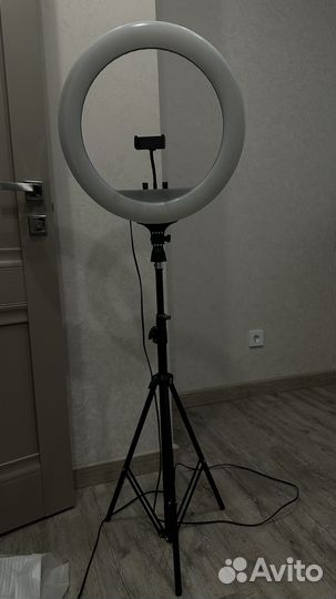 Кольцевая лампа со штативом 45см