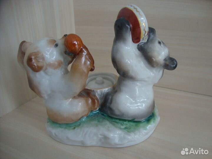 Чернильница Мишки. лфз. СССР. автор Чарушин Е.И