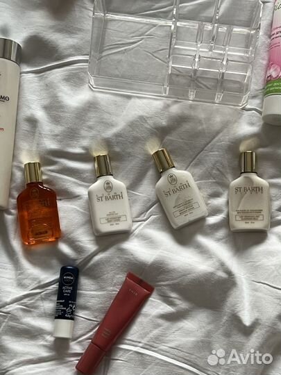 Очень много косметики