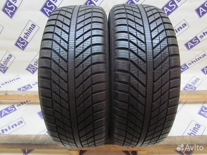 Goodyear Vector 4Seasons 205/55 R16 92N