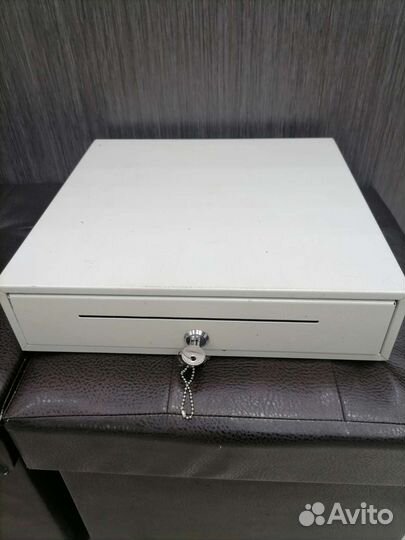 Денежный ящик