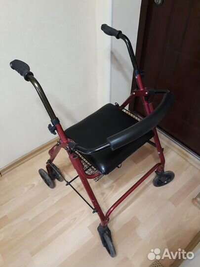Ходунки для взрослых на колесах