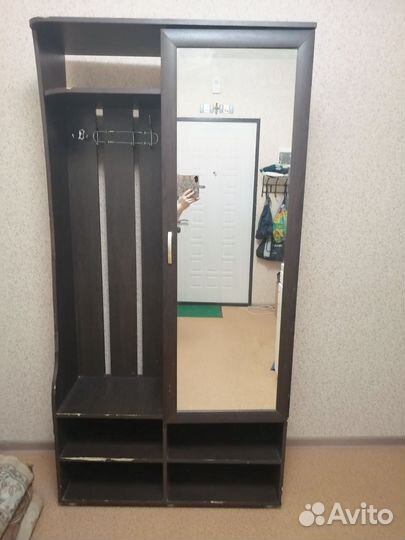 Шкафчик в прихожую б/у