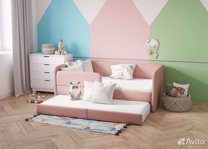 Детская кровать диван с мягкими бортиками