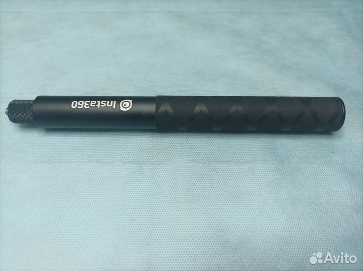 Insta 360 selfie stick (новый)
