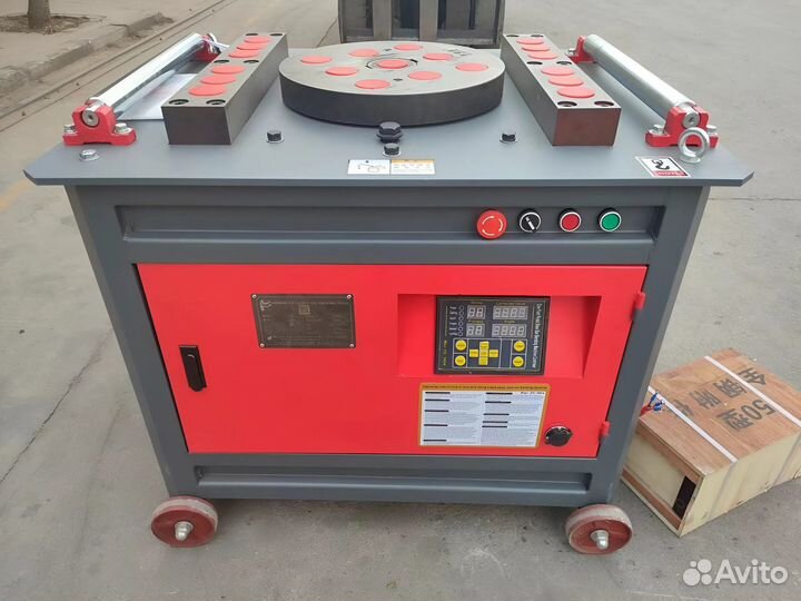 Гибочный станок GW-52F