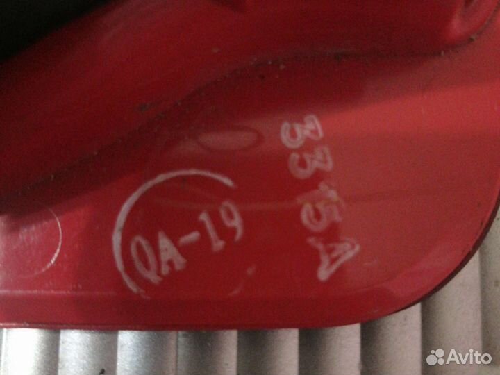 Фонарь дополнительного стоп-сигнала Nissan Juke