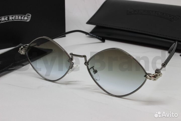 Солнцезащитные очки Chrome Hearts