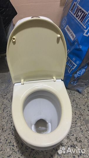 Унитаз с бачком бу