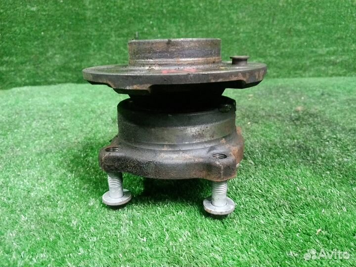 Ступица задняя правая Bmw X5 E70 N52B30AF (3.0)