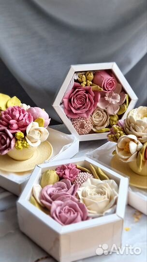 Зефирный букет в шоколадном чайном наборе