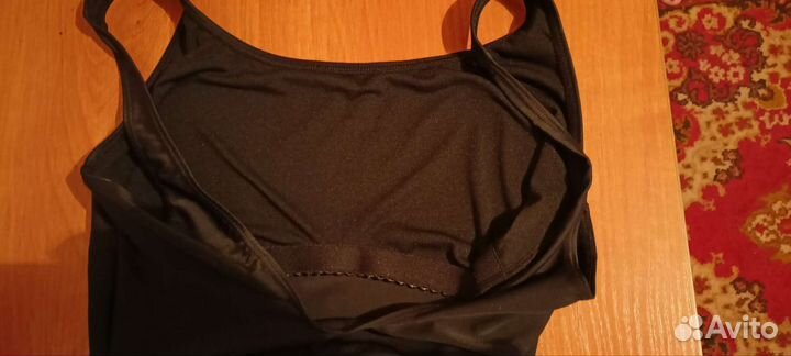 Купальник слитный новый