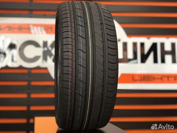 Royal Black Royal Performance 205/40 R17