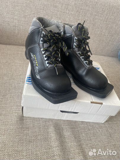 Лыжные ботинки spine