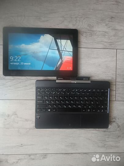 Планшет нетбук трансформер 4ядра,2 озу,ssd 120